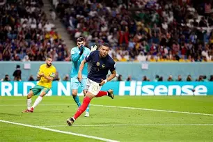 法国杯关键时刻再迎强敌，克里夫兰骑士战术微调，主帅态度——气氛紧张，年轻球员得到机会的简单介绍