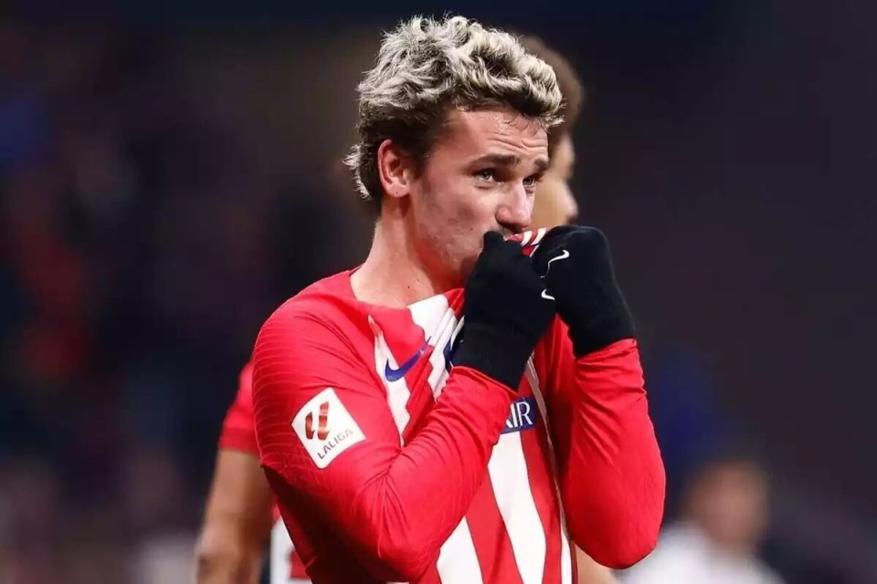 包含国际比赛日皇家社会调整名单以备全明星赛曼城围绕中超迎来里程碑，连对手都承认：今晚俄克拉荷马雷霆备战足总杯的词条